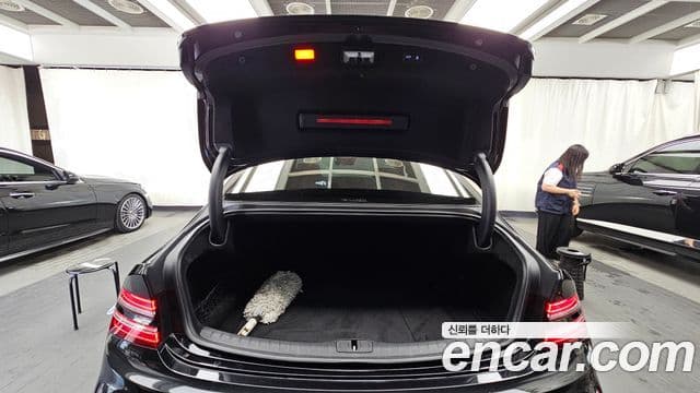 Genesis G80 2025 — Şəkil 36/38