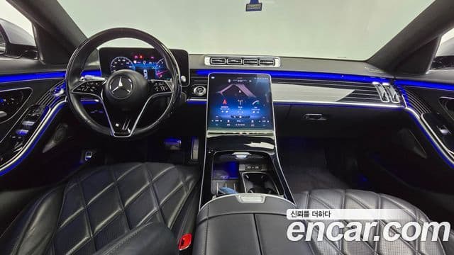Mercedes-Benz S-Class 2021 — Photo 7/41