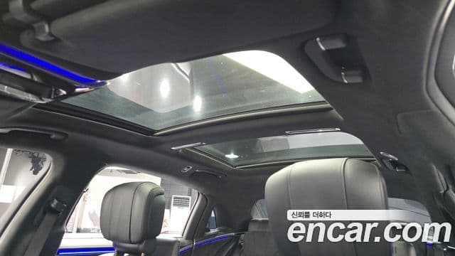 Mercedes-Benz S-Class 2021 — Photo 13/41
