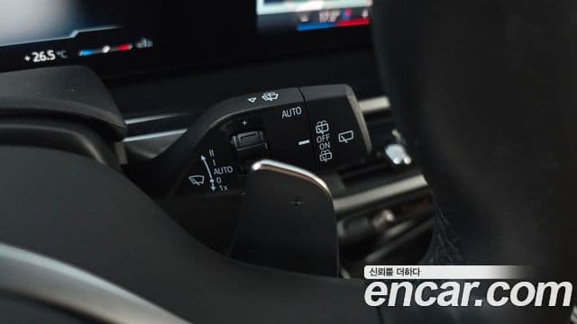 BMW X5 2023 — Photo 10/32
