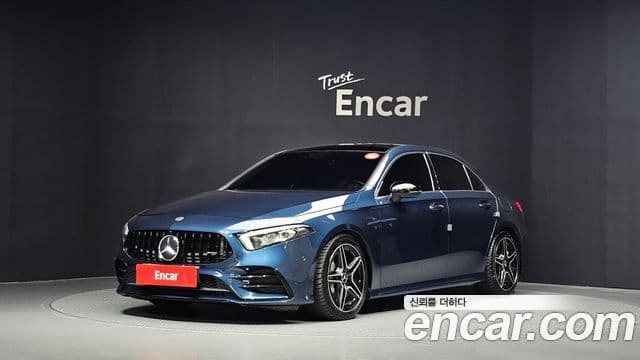 Mercedes-Benz A-Class 2021 — Фото 1/20