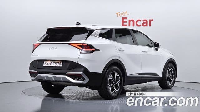 Kia Sportage 2022 — Фото 2/20