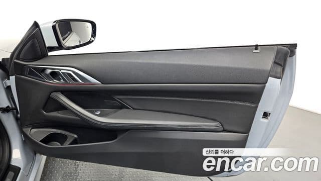 BMW 4 Series 2023 — ფოტო 18/30