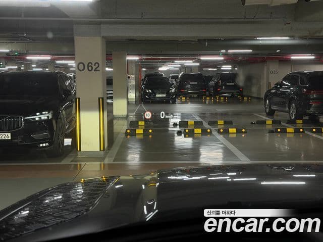 Land Rover Defender 2024 — Фото 14/20