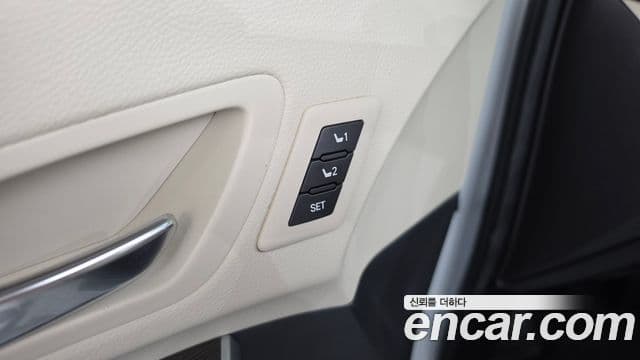 Toyota Sienna 2022 — Şəkil 9/37