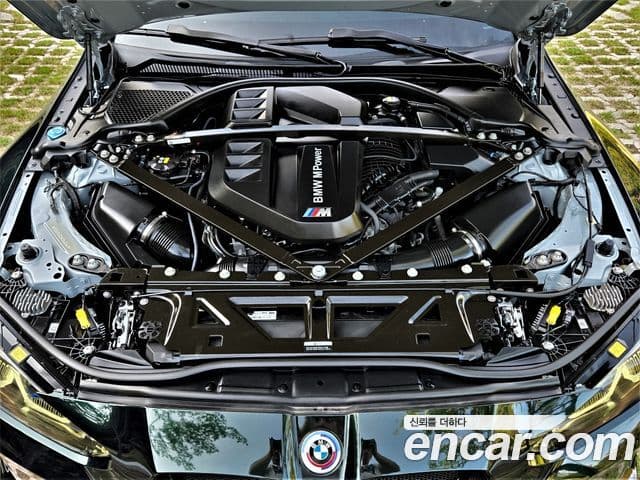 BMW M4 2021 — Photo 17/20