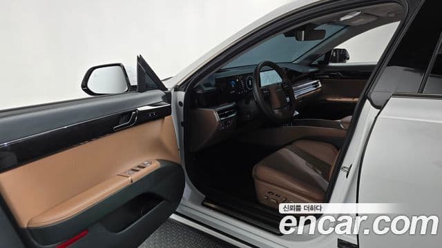 Hyundai Grandeur 2023 — Фото 10/20