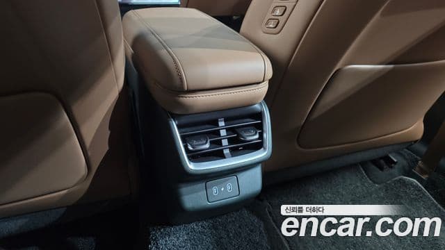 Hyundai Grandeur Hybrid 2023 — Şəkil 39/39