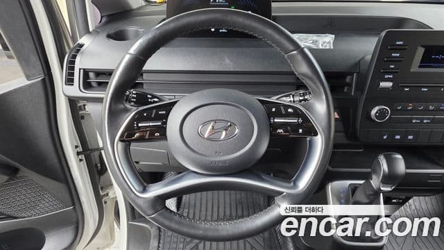 Hyundai Staria 2021 — Фото 15/20