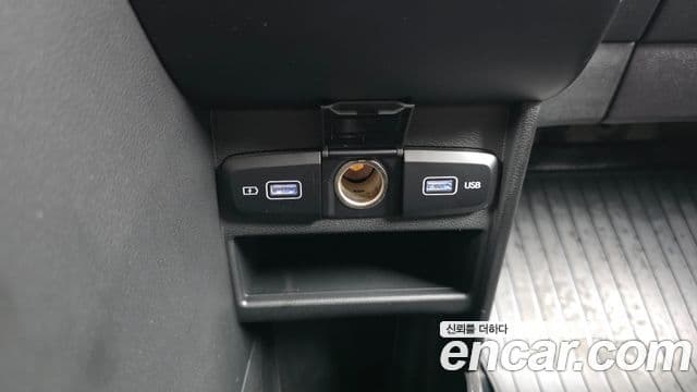 Hyundai Staria 2021 — Şəkil 6/30