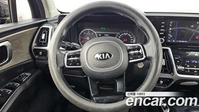 Kia Sorento 2020 — Фото 13/20
