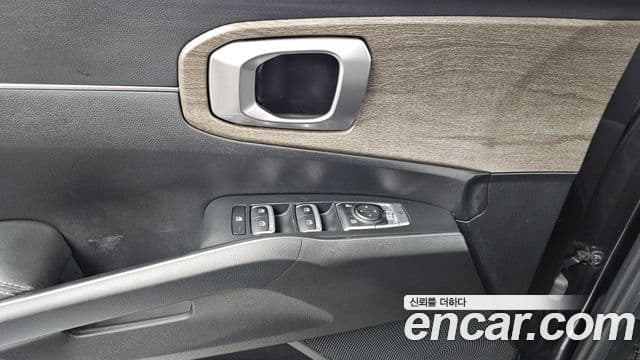 Kia Sorento 2020 — Photo 21/34
