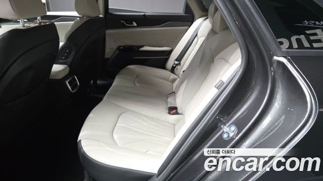Kia K5 2026 — ფოტო 16/34