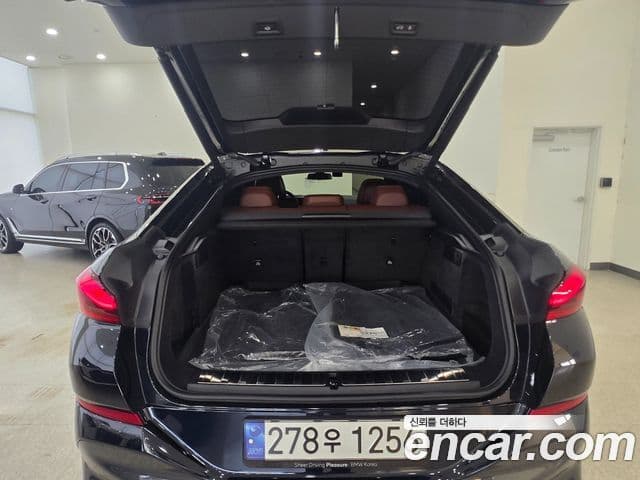 BMW X6 2024 — Photo 1/20