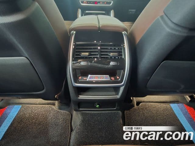 BMW X6 2024 — Photo 9/20