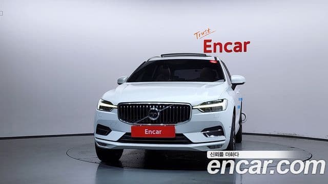 Volvo XC60 2018 — Фото 3/20