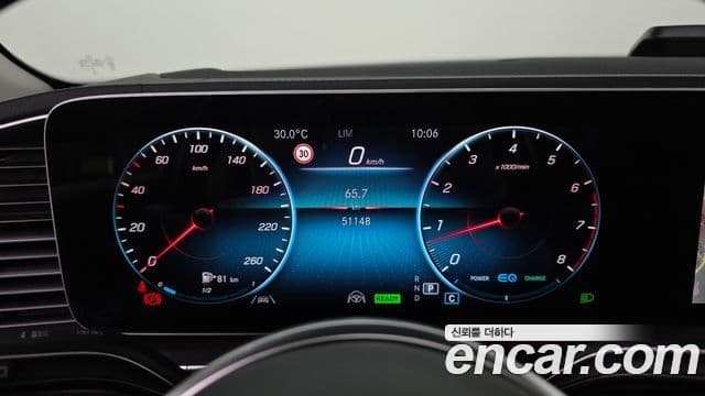Mercedes-Benz GLE-Class 2023 — Фото 8/20