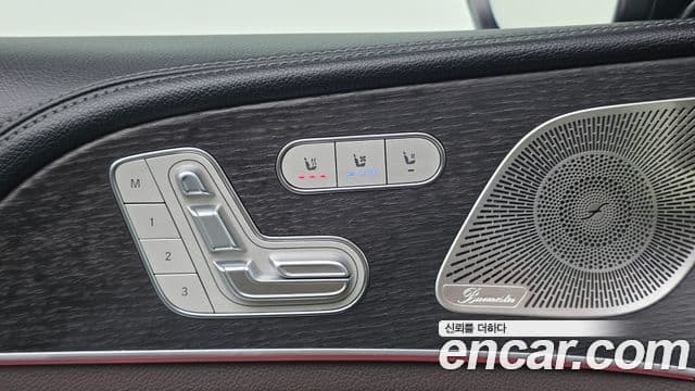 Mercedes-Benz GLE-Class 2023 — Фото 13/20