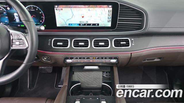 Mercedes-Benz GLE-Class 2023 — Фото 20/20