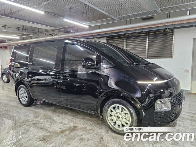 Hyundai Staria 2024 — Фото 3/20