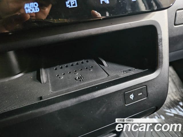Hyundai Staria 2024 — Фото 18/20