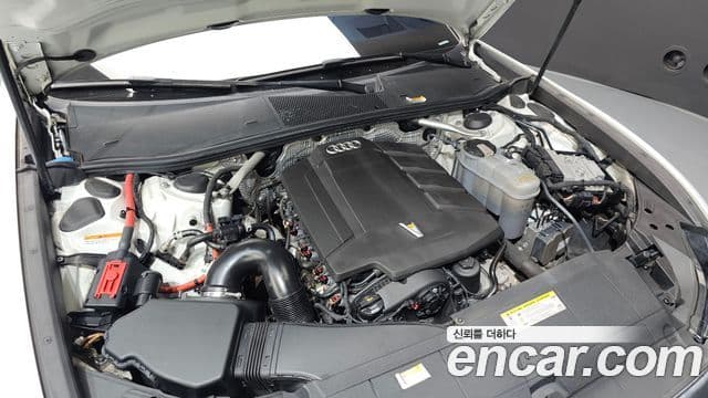 Audi A6 2020 — ფოტო 11/20