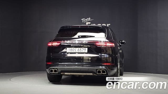 Porsche Cayenne 2020 — Şəkil 8/20