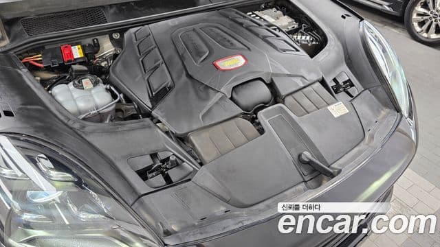 Porsche Cayenne 2020 — Şəkil 15/20