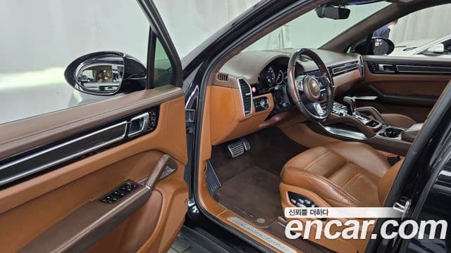 Porsche Cayenne 2020 — Şəkil 1/20