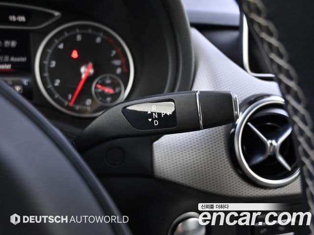 Mercedes-Benz B-Class 2018 — ფოტო 20/20