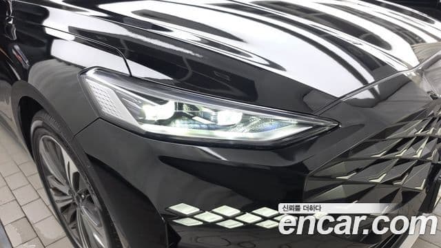 Kia K8 2021 — Photo 10/32