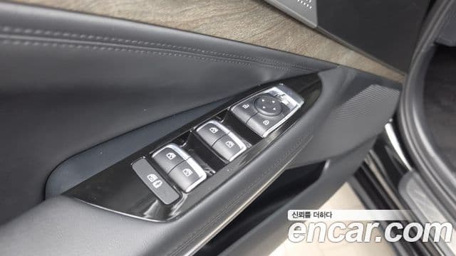 Kia K8 2021 — Photo 26/32