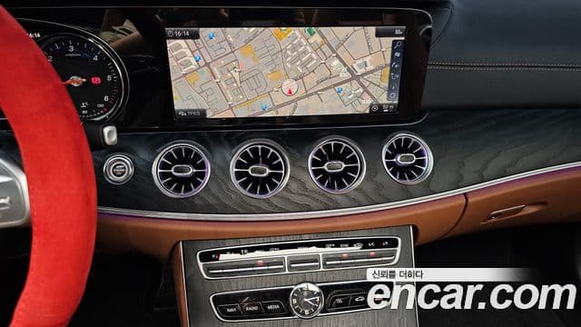 Mercedes-Benz E-Class 2019 — Фото 14/20