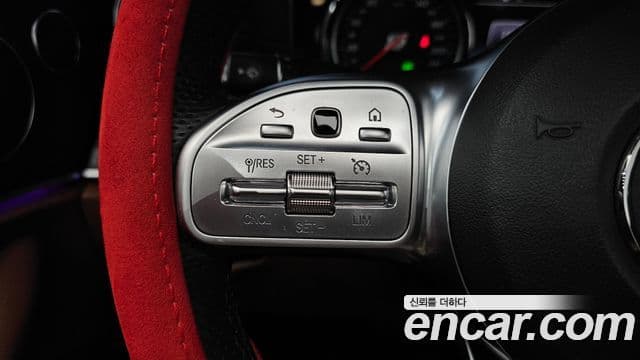 Mercedes-Benz E-Class 2019 — Şəkil 17/37
