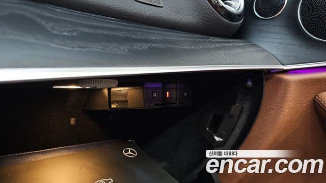 Mercedes-Benz E-Class 2019 — Şəkil 5/37