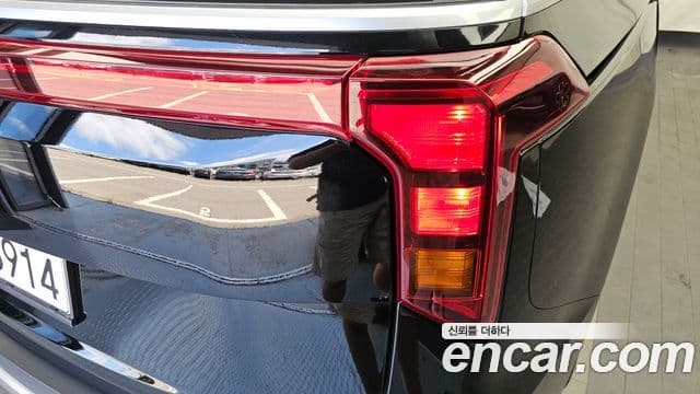 Kia Carnival 2024 — Photo 14/30
