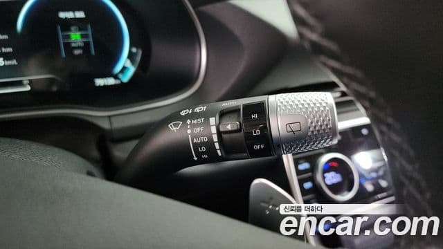 Genesis GV80 2021 — Photo 7/35
