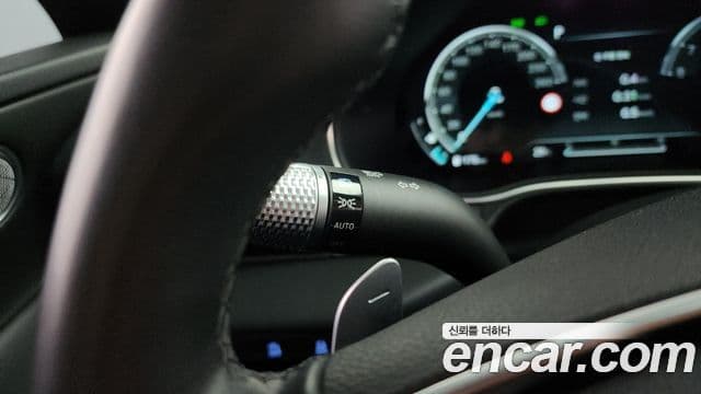 Genesis GV80 2021 — Photo 35/35