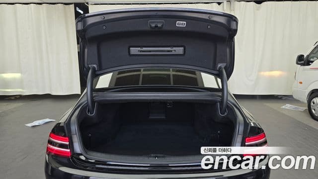 Genesis G80 2021 — Photo 33/33