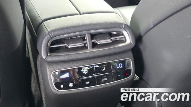 Genesis G80 2021 — Photo 26/33