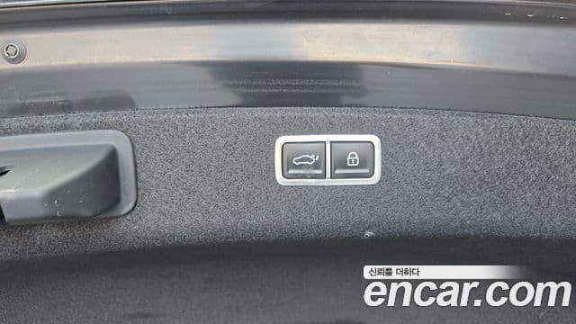 Genesis G80 2021 — Photo 15/33