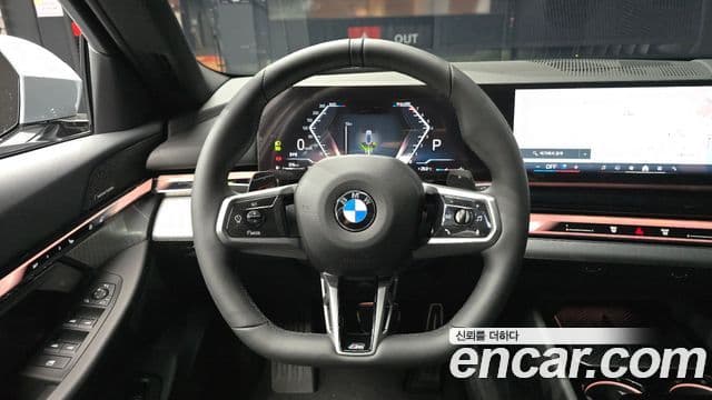 BMW 5 Series 2025 — Фото 13/20