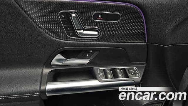 Mercedes-Benz GLA-Class 2021 — Фото 18/20
