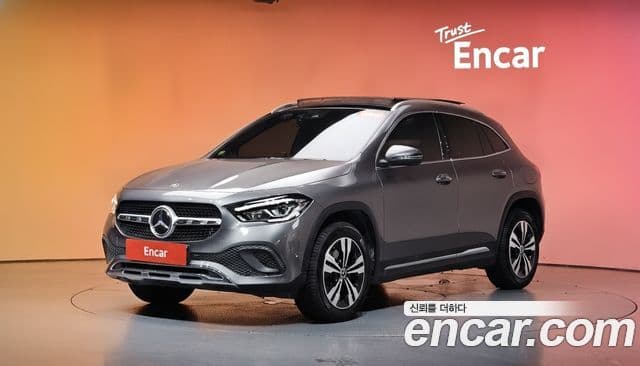 Mercedes-Benz GLA-Class 2021 — Фото 1/20