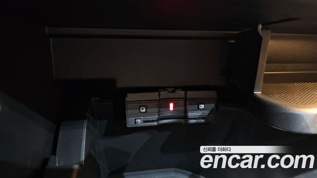 Mercedes-Benz GLA-Class 2021 — Photo 32/35