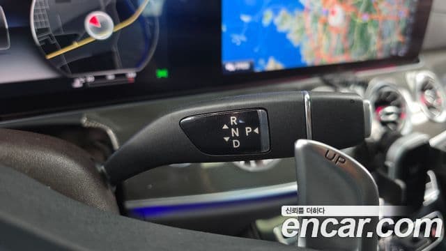 Mercedes-Benz CLS-Class 2019 — ფოტო 17/20
