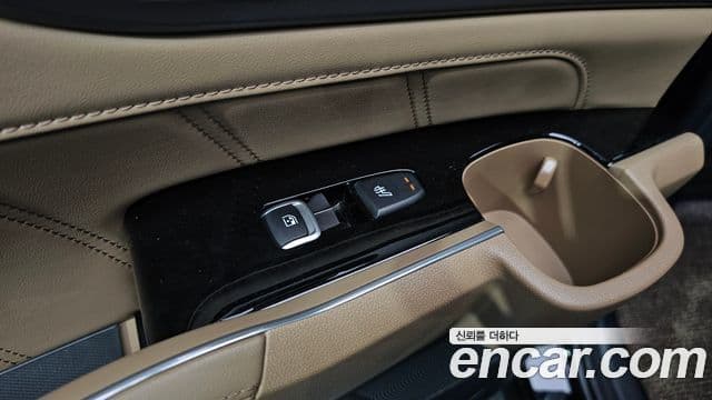 Kia Sorento 2023 — Фото 19/20
