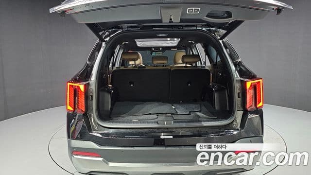 Kia Sorento 2023 — Фото 20/20