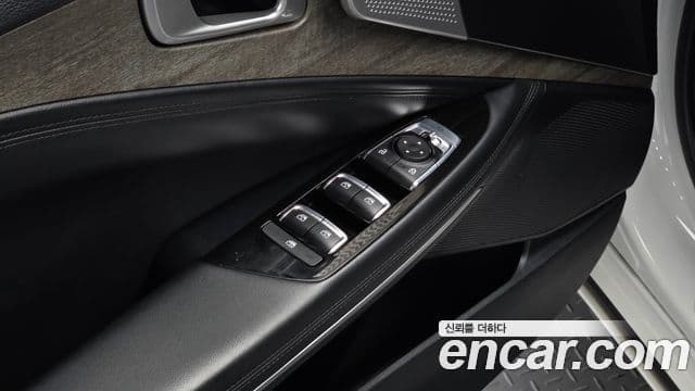 Kia K8 2021 — Фото 16/20