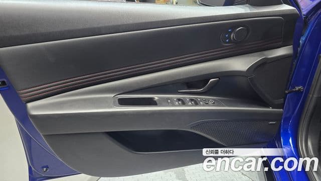Hyundai The New Avante Hybrid 2022 — ფოტო 13/30